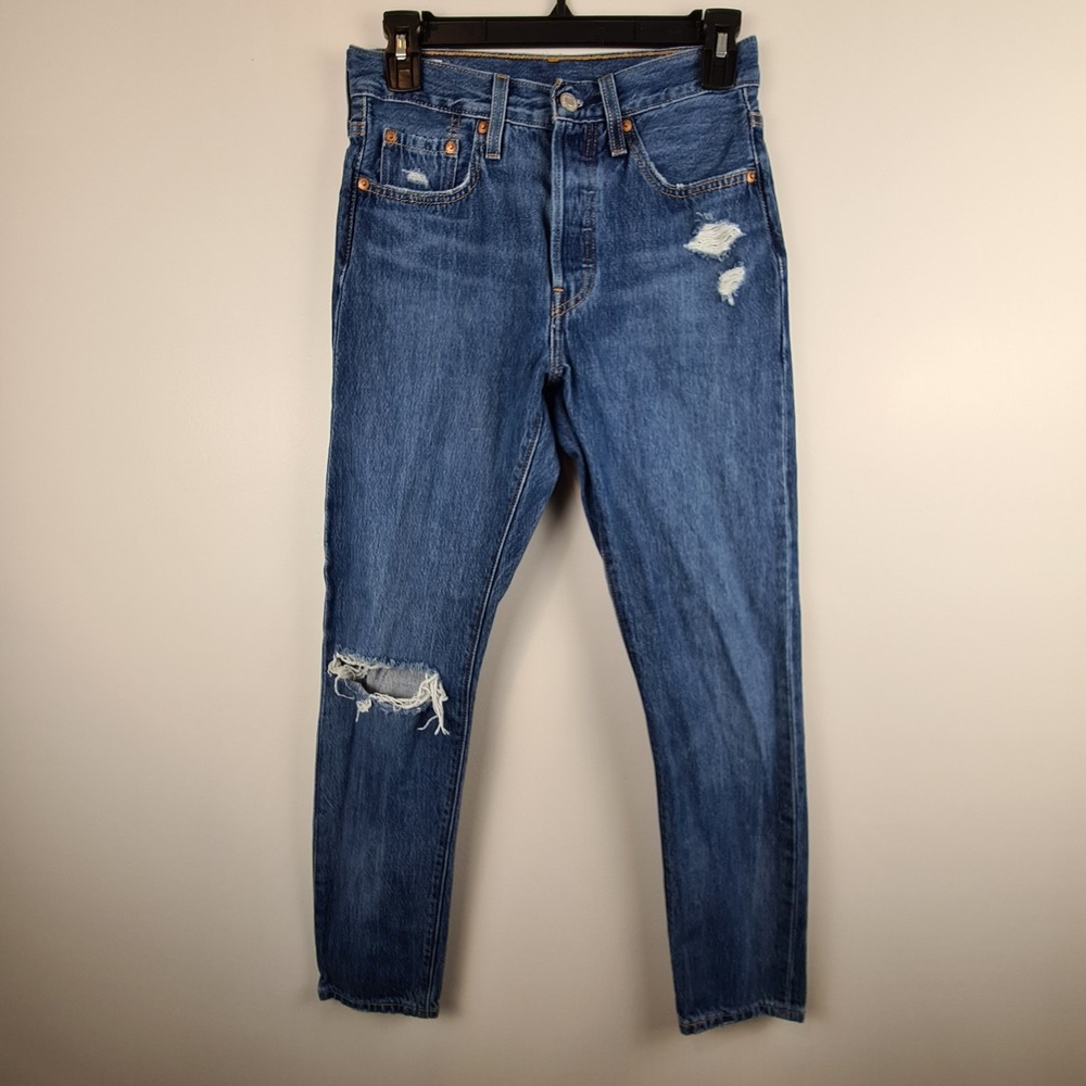 Levi's Premium 501 S Skinny Jeans Distressed 26x26* Button Fly Medium Wash Women